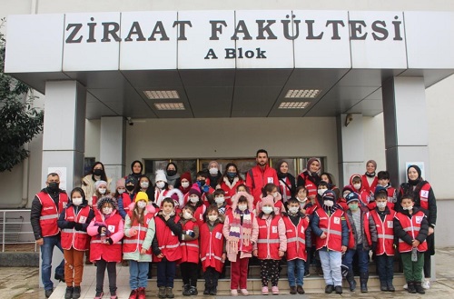 35 Minik Öğrenci, OMÜ-Kızılay Çocuk Üniversitesi Projesine Katıldı