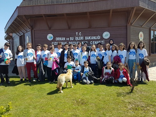 Atatürk Ortaokulu Su Kaşifleri Kuş Cenneti' nde