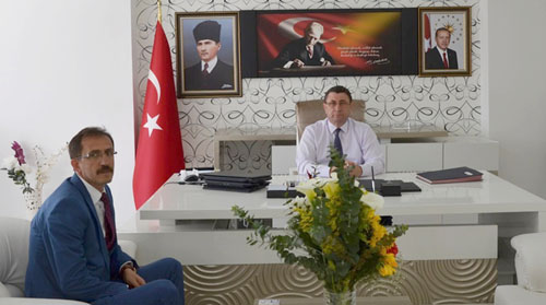 BAFRA YENİ HUZUREVİ MÜDÜRÜ ZEREN' DEN BAFRA KAYMAKAMI TÜRKEL' E ZİYARET