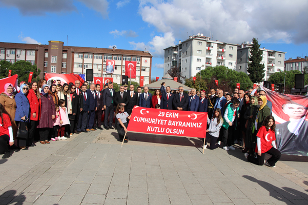 Bafra’da Cumhuriyet Bayramı coşkuyla kutlandı