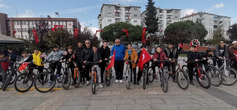 Bafra’da Cumhuriyet Bayramı Bisiklet Turu Düzenlendi