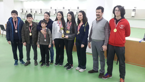 BAL ATICILIK DALINDA İL BİRİNCİSİ 