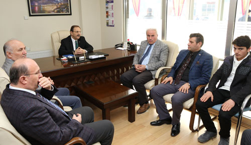 BAŞKAN ŞAHİN HAFIZLARI ÖDÜLLENDİRDİ