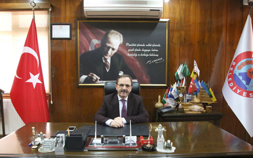 BAŞKAN ŞAHİN: ZAFERLERİMİZİN GURURUNU YAŞIYORUZ