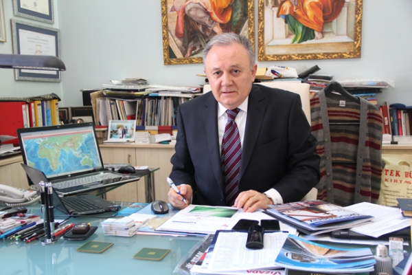 Bülent ARSLAN'dan 30 Ağustos Zafer Bayramı Kutlaması