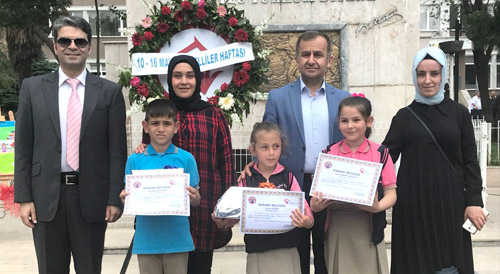 ENGELLİLER HAFTASI RESİM YARIŞMASI İLK 3 DERECE İSMET İNÖNÜ İLKOKULU' NUN