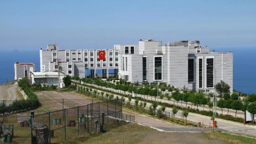 Genç’ten üniversite ve hastane teşekkürü