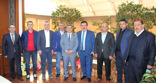 H.KAYA AŞÇI’dan Başkan BAŞAR’a Ziyaret