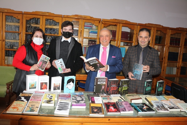 MEZUNLAR OKULLARINA SAHİP ÇIKIYOR