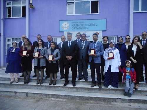 NAZMİYE DEMİREL ORTAOKULU' NDA TUBİTAK 4006 BİLİM FUARI