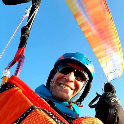 NEFES KESİCİ GÖSTERİLERİYLE YAMAÇ PARAŞÜTÇÜLERİ JÖRG SCHMİDT VE NİCO CALLİARİ KAPIKAYAFEST’TE 