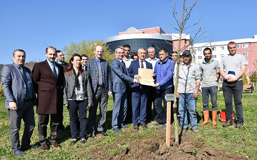 OMÜ Bir Yılda 454 Fidana Can Verdi