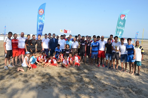 PLAJ FUTBOLUNDA KAZANAN  19 MAYIS BELEDİYESPOR
