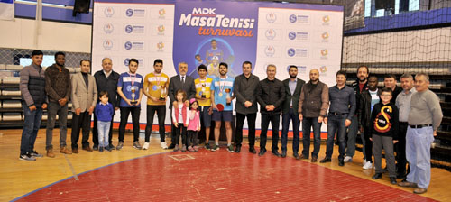 Uluslararası Masa Tenisi Turnuvasında Dereceye Girenler Kupalarını aldı