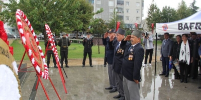 19 EYLÜL GAZİLER GÜNÜ BAFRA İLÇESİNDE 15 TEMMUZ DEMOKRASİ MEYDANINDA DÜZENLENEN TÖRENLE KUTLANDI.