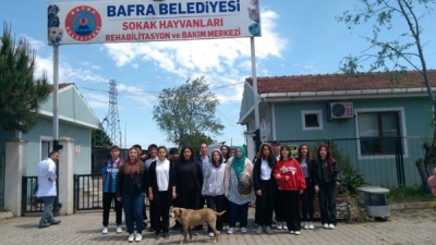 BAFRA ATATÜRK ANADOLU LİSESİ HAYVAN BARINAĞINA ZİYARETTE BULUNDU