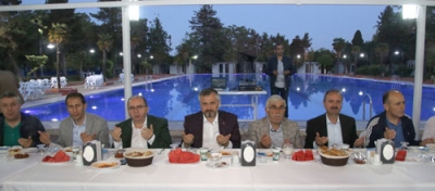 BAFRA BELEDİYESİ MAHALLELERİ İFTARDA BULUŞTURUYOR