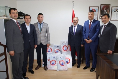 BAFRA BELEDİYESİNDEN 2.700 ÖĞRENCİYE YARDIM YAPILDI