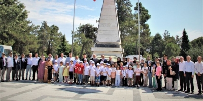 BAFRA'DA 15 TEMMUZ ETKİNLİKLERİ ŞEHİTLİK ZİYARETİYLE BAŞLADI