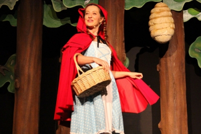 BAFRA'DA TİYATRO COŞKUSU SÜRÜYOR