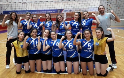 BAFRALI KIZ VOLEYBOLCULARIN GURUR VERİCİ BAŞARILARI