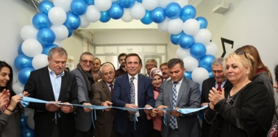 Canik'te eğitime katkı sürüyor