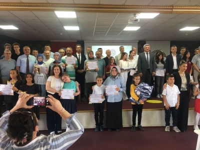 DİLİMİZİN ZENGİNLİKLERİ İL BİRİNCİSİ ÖĞRENCİYE ÖDÜL TÖRENİ