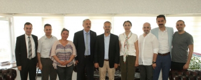 ‘Güçlü basının temeli yerel basındır’