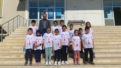 Kızılırmak İlkokulu Dairesel Bayrak Koşusu İlçe İkincisi