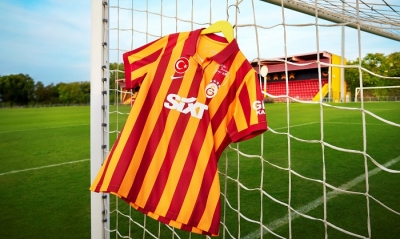 Nike ve Galatasaray, Cumhuriyetin 100. Yılına Özel Yeni Formasını Tanıttı