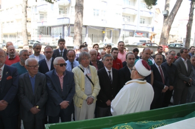 Öner Hatipoğlu Son Yolculuğuna Uğurlandı