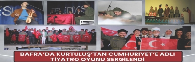 Ortaokul Öğrencilerinden Tarihi Tiyatro Gösterisi