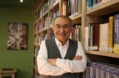 Prof. Dr. Nevzat Tarhan:  “Meslek seçimi sadece para kazanmak ve rahat yaşamak için yapılmamalı!”
