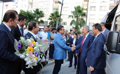 Sağlık Bakanı Ahmet Demircan Bafra'da coşku ile karşılandı