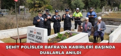 Şehit Polisler Bafra’da Kabirleri Başında Dualarla Anıldı 